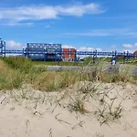 Am Hafen 3*