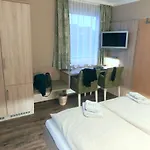 Am Hafen Hotel 3*