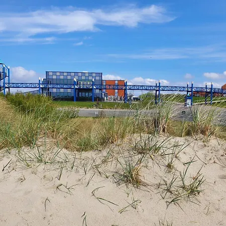 Am Hafen 3*