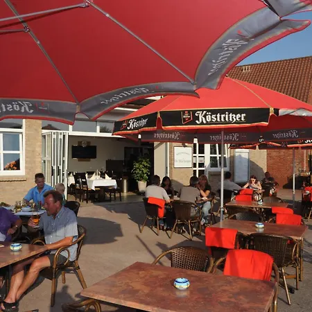 Am Hafen