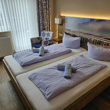 Am Hafen 호텔 노르다히