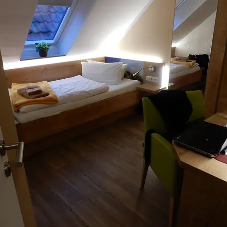 艾姆哈丰酒店 酒店 3*