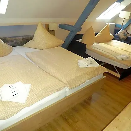 Am Hafen Hotel 3*