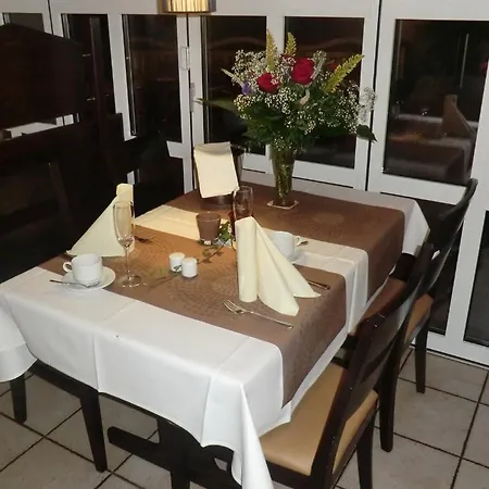 Hotel Am Hafen 3*