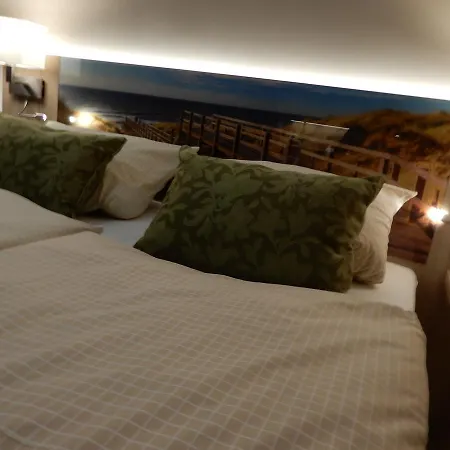 艾姆哈丰酒店 3*