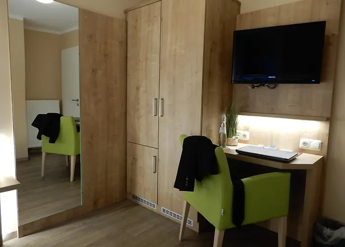 Hotel Am Hafen Norddeich (Norden)